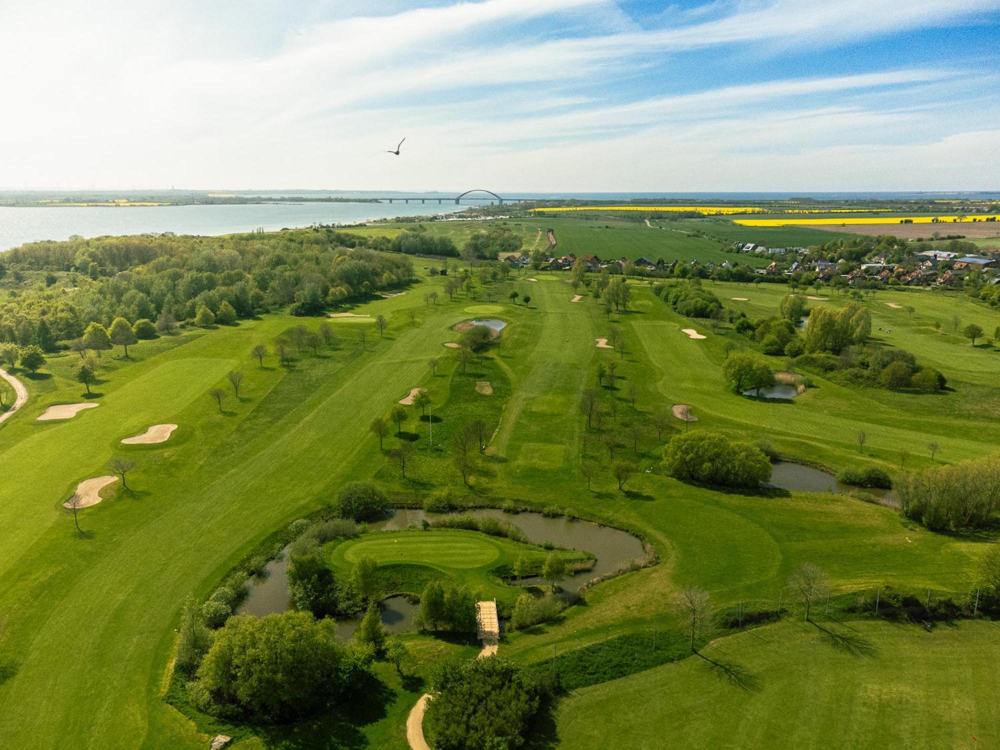 Golf 'N Wave Aktivresort Fehmarn Exterior foto